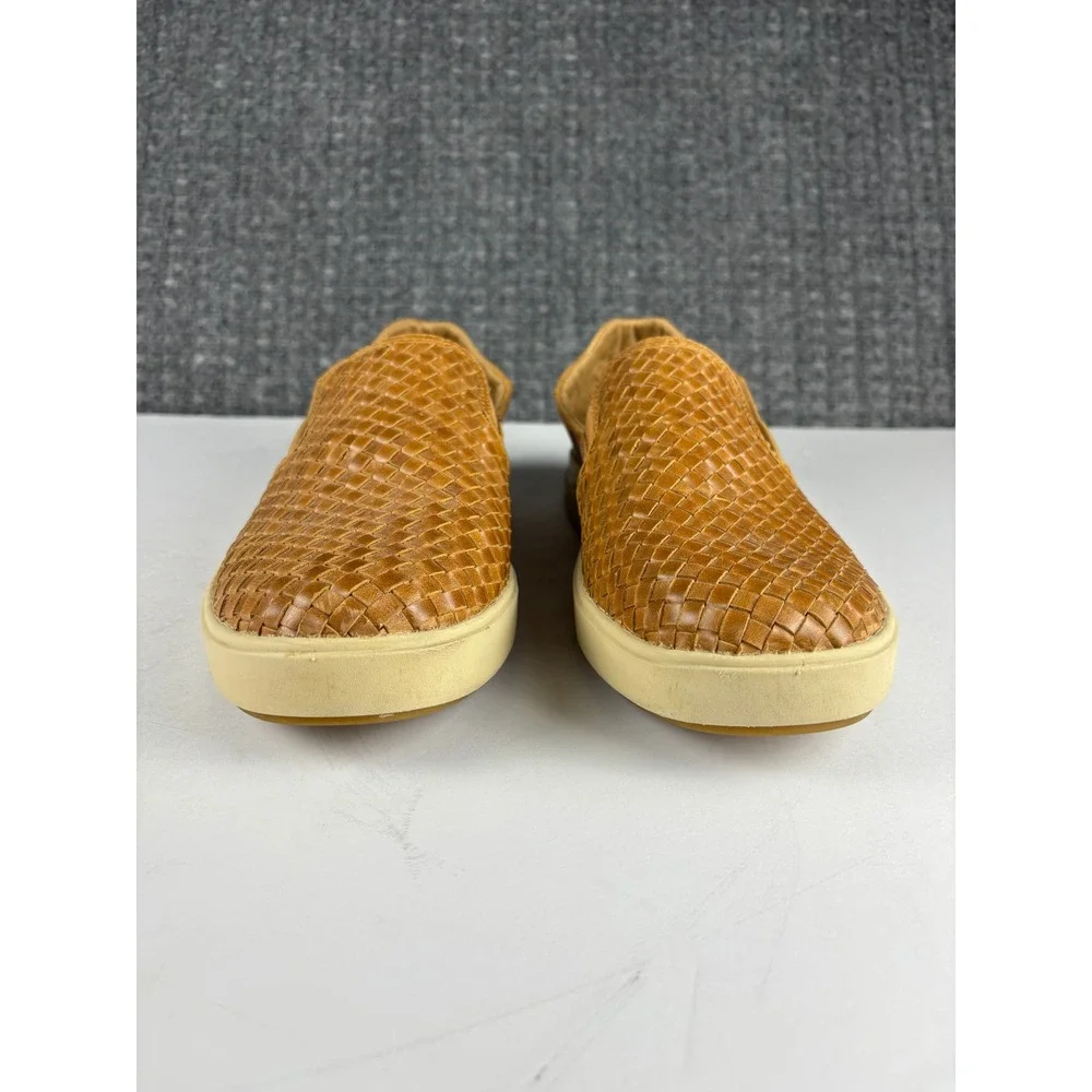 OluKai Lae'ahi Lauhala Woven Leather Slip On Shoes Size 9.5 Fox Tan